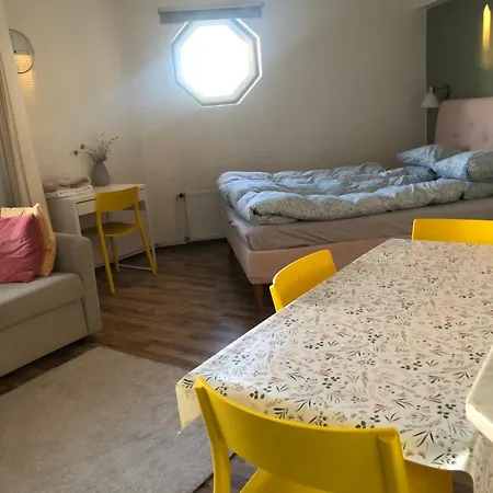 Cosy In The Center Free Parking *